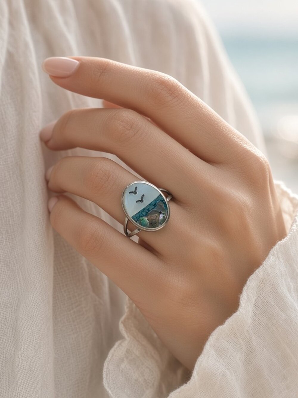 Vintage, Solid Sterling Silver Inlay Ring Ocean Scene Seagulls MOP / Abalone